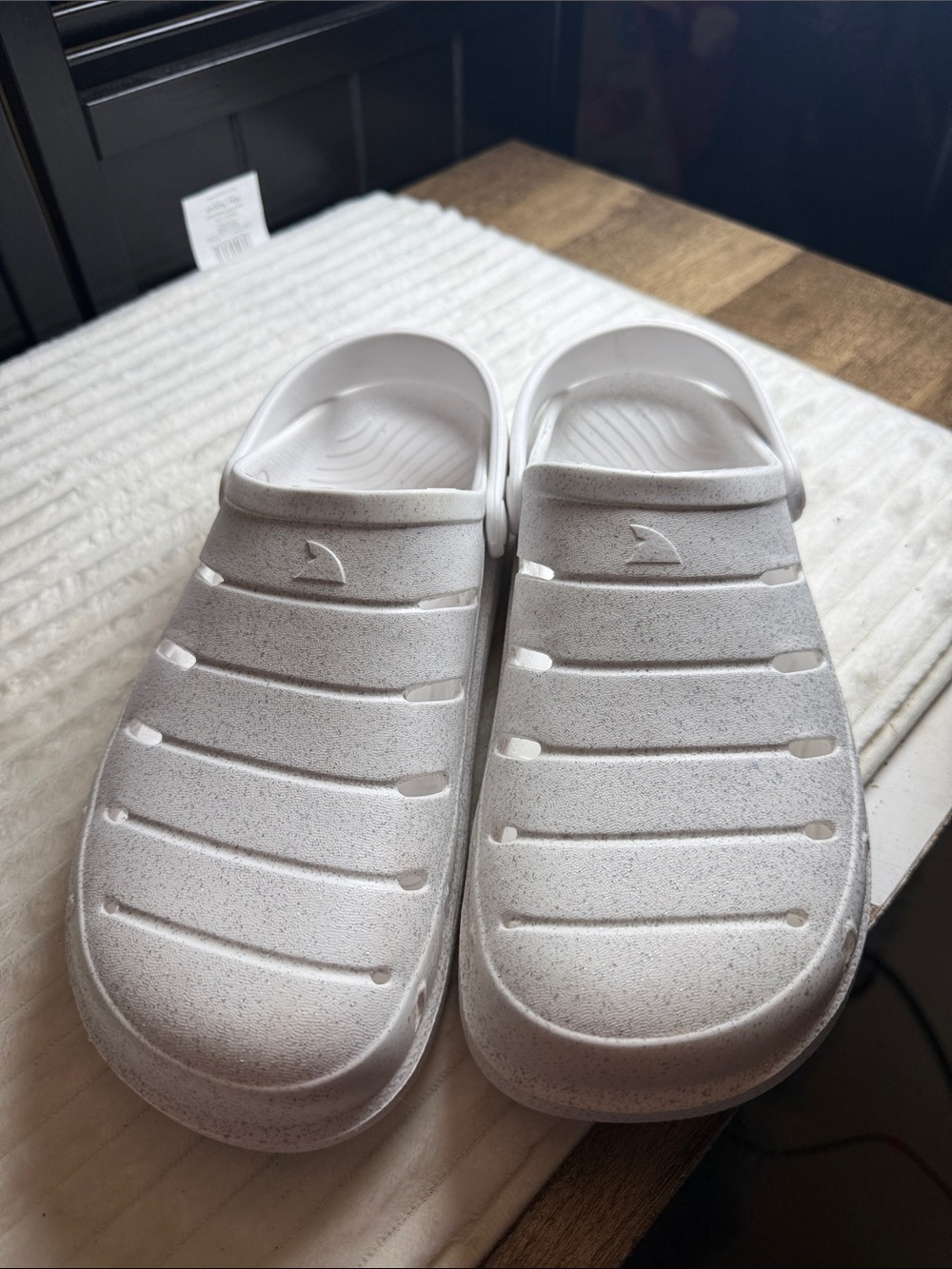 Men's White Speckled Slip-On Sandal Clogs